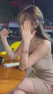 极品学妹背着男友暧昧一周直接拿下 无套内射